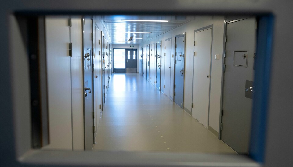 237 personer ventet på soning i fengsel i januar i år, viser tall fra Kriminalomsorgen. Her fra Romerike fengsel, avdeling Ullersmo. Den manglende justeringen av satsene for urettmessig straffeforfølging er noe blant andre ofrene i trygdeskandalen taper på. Flere av dem har krav på penger etter å ha sittet urettmessig i fengsel. Illustrasjonsfoto: Gorm Kallestad / NTB