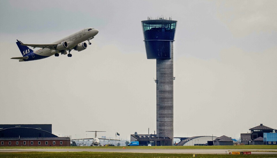 Angrepet rammer ikke flytrafikken, men gjør at reisende ikke kan booke eller registrere parkering ved flyplassen. Angrepet rammer ikke flytrafikken, men gjør at reisende ikke kan booke eller registrere parkering ved flyplassen.