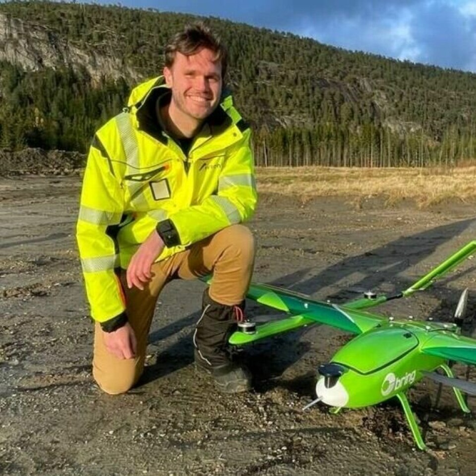 Lars Erik Fagernæs fikk mye kjeft da Aviant tok i bruk droner for å betjene hytteeiere på Sjusjøen. – Temperaturen på innleggene har gitt seg ganske mye nå, sier Fagernæs. Lars Erik Fagernæs fikk mye kjeft da Aviant tok i bruk droner for å betjene hytteeiere på Sjusjøen. – Temperaturen på innleggene har gitt seg ganske mye nå, sier Fagernæs.