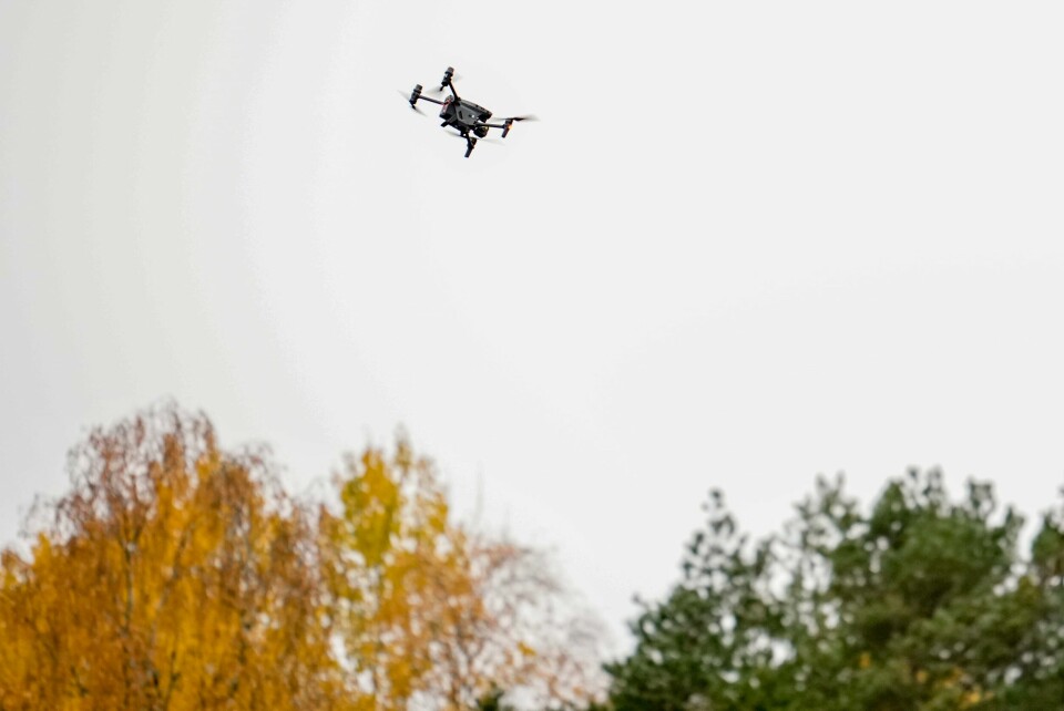 Politiet bruker allerede droner og ønsker å utvide bruken av dette hjelpemiddelet. Politiet bruker allerede droner og ønsker å utvide bruken av dette hjelpemiddelet.