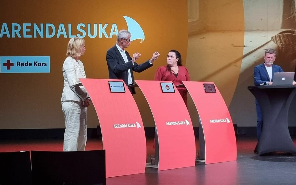 Kaisa Hansen-Suckow (i rødt) i fattigdomsdebatt under Arendalsuka i fjor. Kaisa Hansen-Suckow (i rødt) i fattigdomsdebatt under Arendalsuka i fjor.