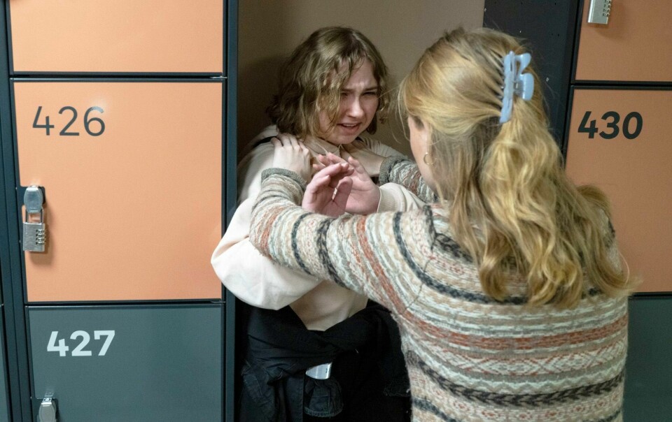 Det skal ikke være slik at barn og ansatte skal grue seg til å gå på skolen fordi de er redde for å utsettes for vold eller trusler, skriver Julianne Ofstad og Magnus Birkelund. (Illustrasjonsfoto) Vold i skolen