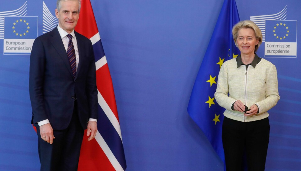 Statsminister Jonas Gahr Støre tar gjerne bilde med Europakommisjonens president Ursula von der Leyen, men vil ikke bidra til at vi skal bli medlemmer av EU, skriver Heidi Nordby Lunde. Statsminister Jonas Gahr Støre tar gjerne bilde med Europakommisjonens president Ursula von der Leyen, men vil ikke bidra til at vi skal bli medlemmer av EU, skriver Heidi Nordby Lunde.