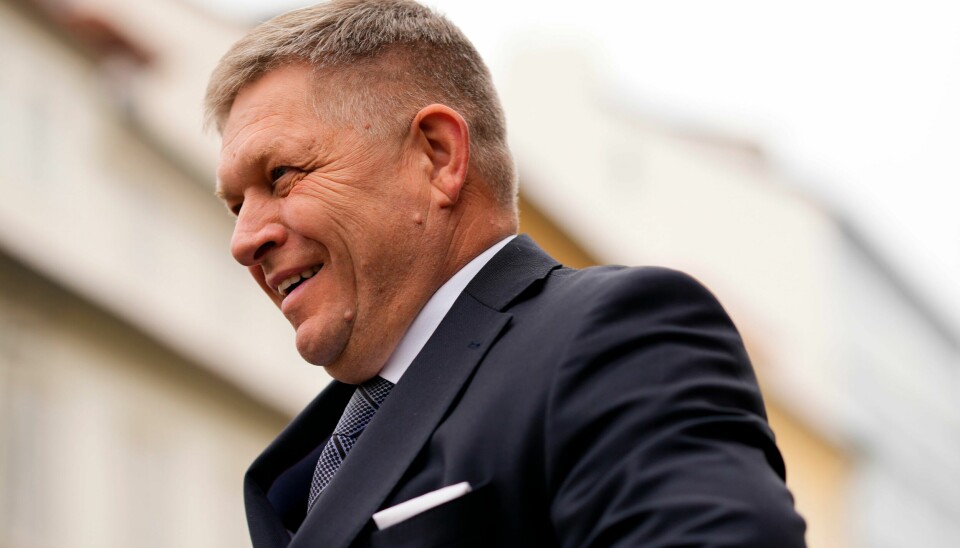 Slovakias statsminister Robert Fico. Slovakia's Prime Minister Robert Fico arrives for the V4 meeting in Prague, Czech Republic, Tuesday, Feb. 27, 2024. (AP Photo/Petr David Josek)
