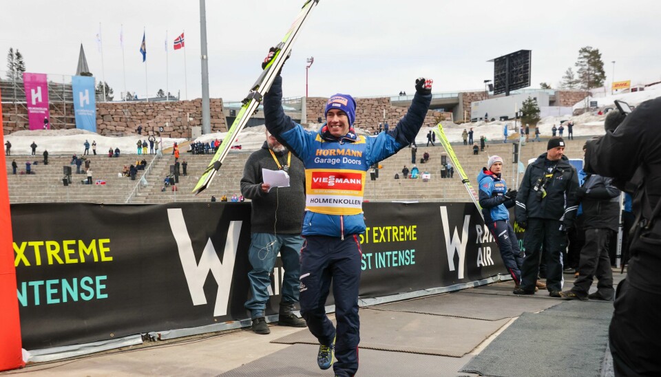 Stefan Kraft fra Østerrike vant lørdagens renn i Kollen. Stefan Kraft fra Østerrike vant lørdagens renn i Kollen.