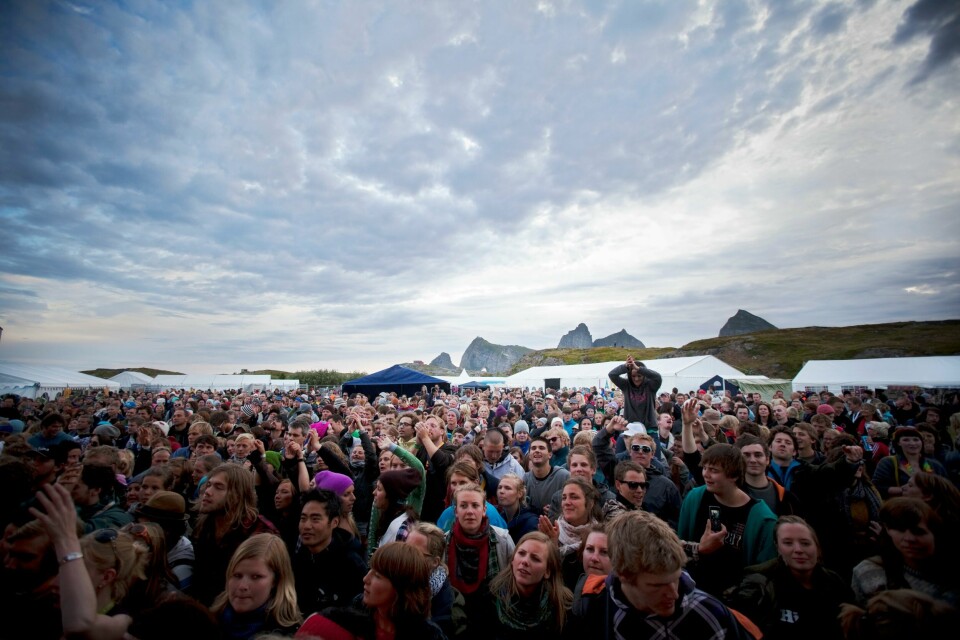 Træna er et sted mange tar pappaperm. Men aller mest kjent er kanskje øya for den årlige Trænafestivalen, her fra 2009. Trænafestivalen