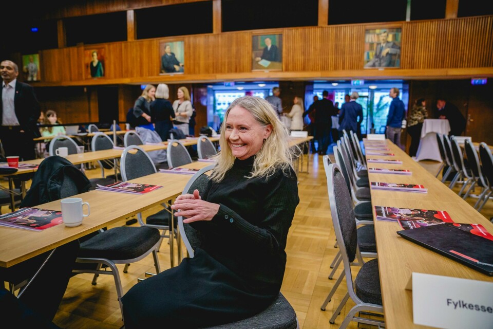 – Jeg kan bekrefte at jeg har meldt overgang til Akershus Arbeiderparti. Dette føles nå helt naturlig da jeg faktisk bor i Nordre Follo. Det oppleves også riktig overfor partiet og velgerne hjemme, sier Eva Kristin Hansen. – Jeg kan bekrefte at jeg har meldt overgang til Akershus Arbeiderparti. Dette føles nå helt naturlig da jeg faktisk bor i Nordre Follo. Det oppleves også riktig overfor partiet og velgerne hjemme, sier Eva Kristin Hansen. Foto: Stian Lysberg Solum / NTB