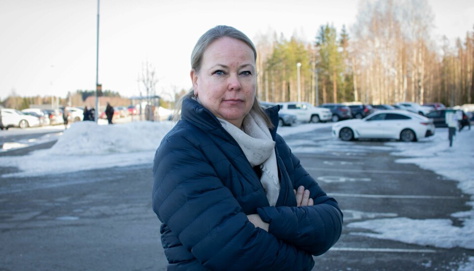 Bente Arnesen. Bente Arnesen. STIAN MÅ SKRIVE BT HER