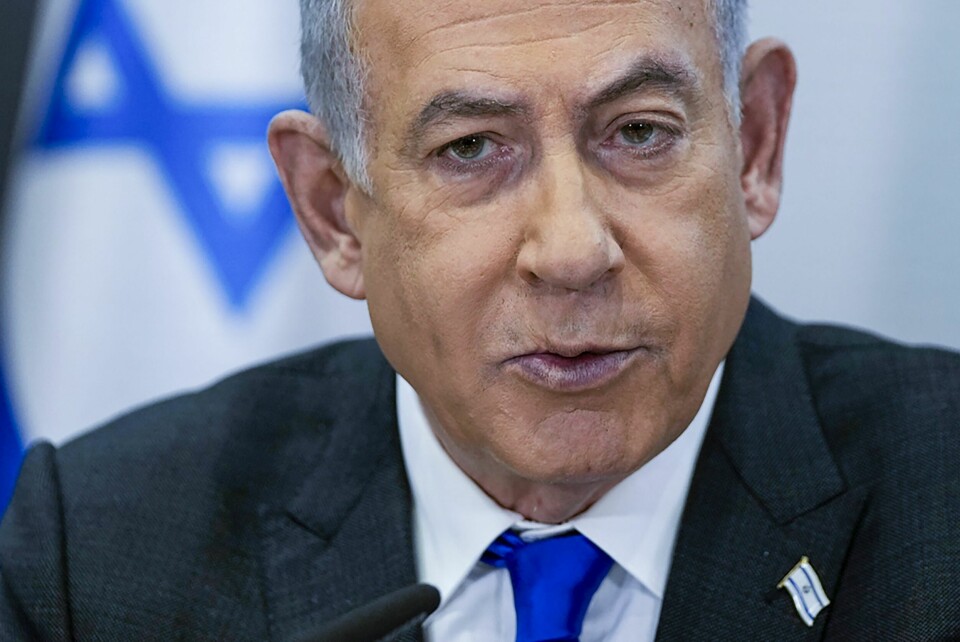 Israels statsminister Benjamin Netanyahu sier Israel ikke vil angripe Rafah uten å gi sivile muligheten til å forlate byen. Statsminister Benjamin Netanyahu fastholder at israelske bakkestyrker vil rykke inn i Rafah, der 1,5 millioner palestinere befinner seg. Foto: AP / NTB