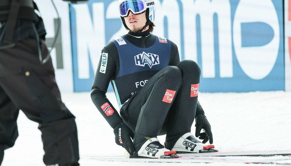Johann André Forfang landet litt for tidlig i Vikersund søndag. Johann André Forfang landet litt for tidlig i Vikersund søndag. Foto: Geir Olsen / NTB