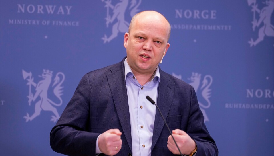 Finansminister Trygve Slagsvold Vedum (Sp) flekser muskler mot skatteflukten. Spørsmålet er om han er sterk nok, skriver kommentatoren. Finansminister Trygve Slagsvold Vedum (Sp) flekser muskler mot skatteflukten. Spørsmålet er om han er sterk nok, skriver kommentatoren.