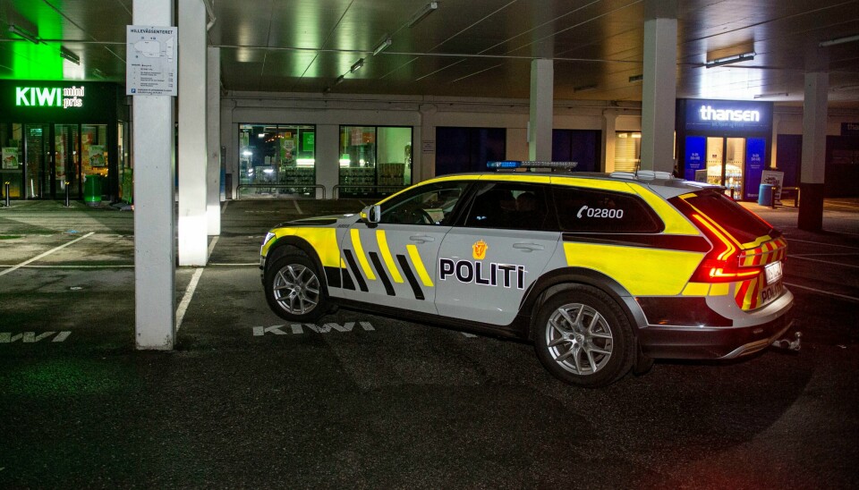En politibil på plass i forbindelse med episoden. En politibil på plass i forbindelse med episoden. Foto: Carina Johansen / NTB