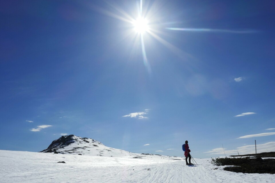 Selv om dette mest sannsynlig IKKE blir årets påskevær, kan sola gløtte mellom slaga. Selv om dette mest sannsynlig IKKE blir årets påskevær, kan sola gløtte mellom slaga.