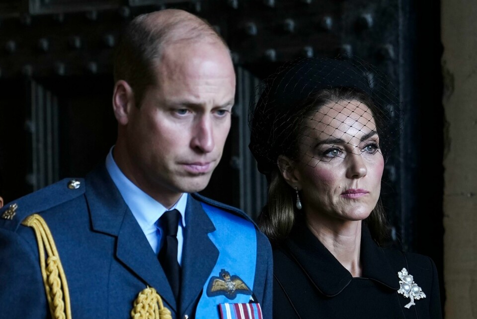 Prins William og prinsesse Kate i forbindelse med at dronning Elizabeth døde i september 2022. Prins William og prinsesse Kate i forbindelse med at dronning Elizabeth døde i september 2022. Arkivfoto: Emilio Morenatti / AP / NTB