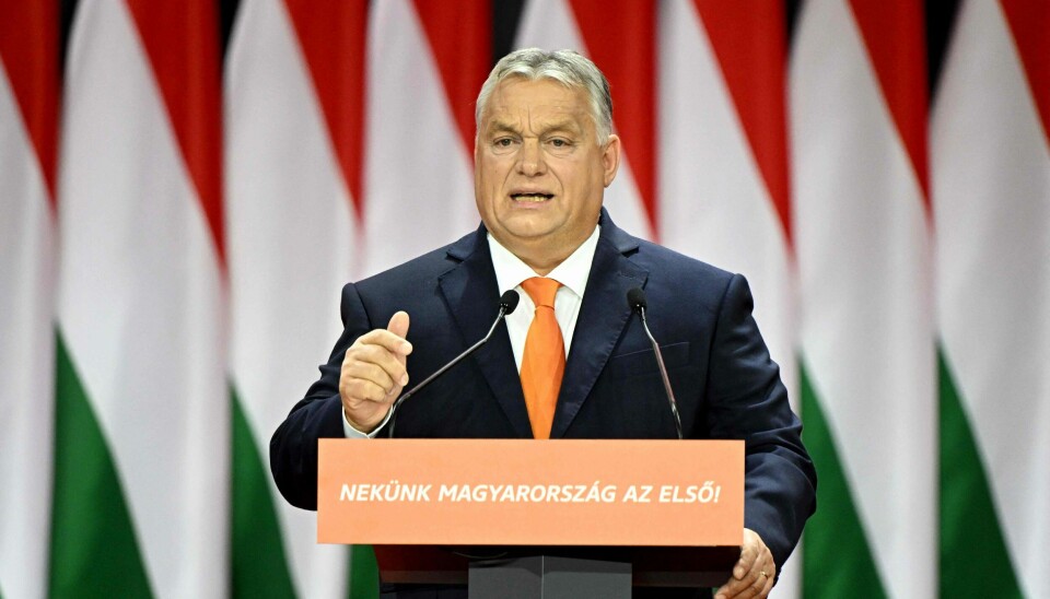 Ungarns statsminister Viktor Orban kreverer endringer i EU, og sa nylig at han vil «marsjere» til den belgiske hovedstaden Brussel – der unionen har hovedsete – for å få dette til. Hungary's Prime Minister Viktor Orban gives his speech in Hungexpo Fair and Exhibition Centre of Budapest on November 18, 2023, after he was re-elected leader at the congress of the governing right-wing Fidesz party. (Photo by Attila KISBENEDEK / AFP)