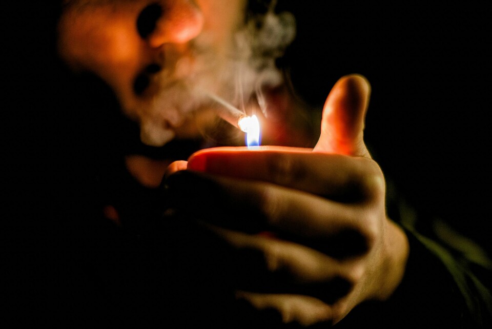 Illustrasjonsfoto. Det langsiktige målet til norske styresmakter er eit tobakksfritt samfunn. Foto: Stian Lysberg Solum / NTB / NPK