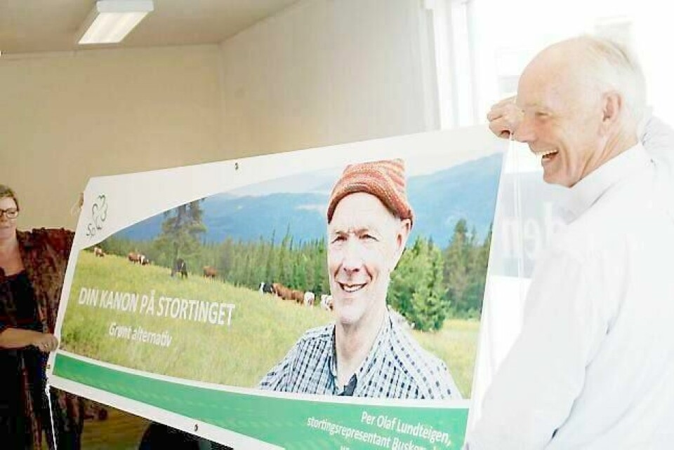 Per Olaf Lundteigen innrømmer at valgkampen har tatt alt han har av krefter. FOTO: LARS WEST JOHNSEN
