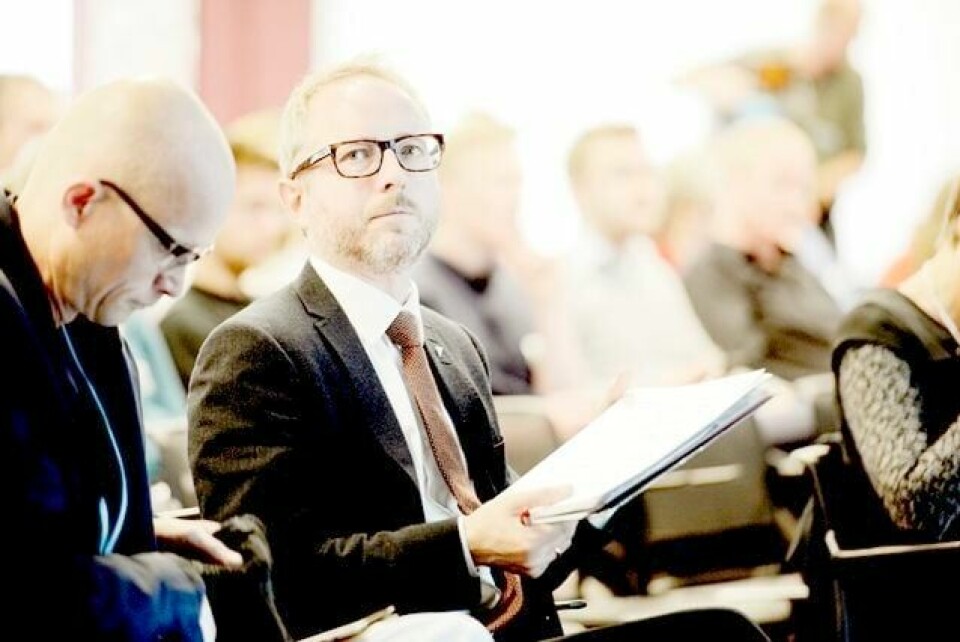 Miljøvernminister Bård Vegar Solhjell deltok fredag på pressekonferanse om FNs klimarapport i Miljødirektoratets lokaler på Helsfyr i Oslo. FOTO: JON OLAV NESVOLD/NTB SCANPIX