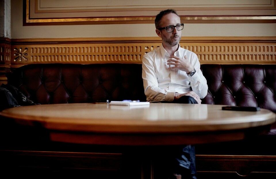 Medlem av utenriks- og forsvarskomiteen og kontroll og konstitusjonskomiteen Bård Vegar Solhjell (SV) mener forsvarssalget er en skandale hvor mediene burde ha jaget i flokk. FOTO: HILDE UNOSEN