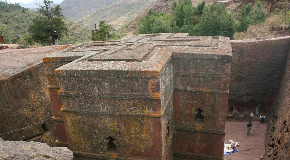 Kirkene i Lalibela ble skåret rett ut av det vulkanske fjellet på 1200-tallet. FOTO: ANDREW P. KROGLUND Kirkene i Lalibela ble skåret rett ut av det vulkanske fjellet på 1200-tallet. FOTO: ANDREW P. KROGLUND