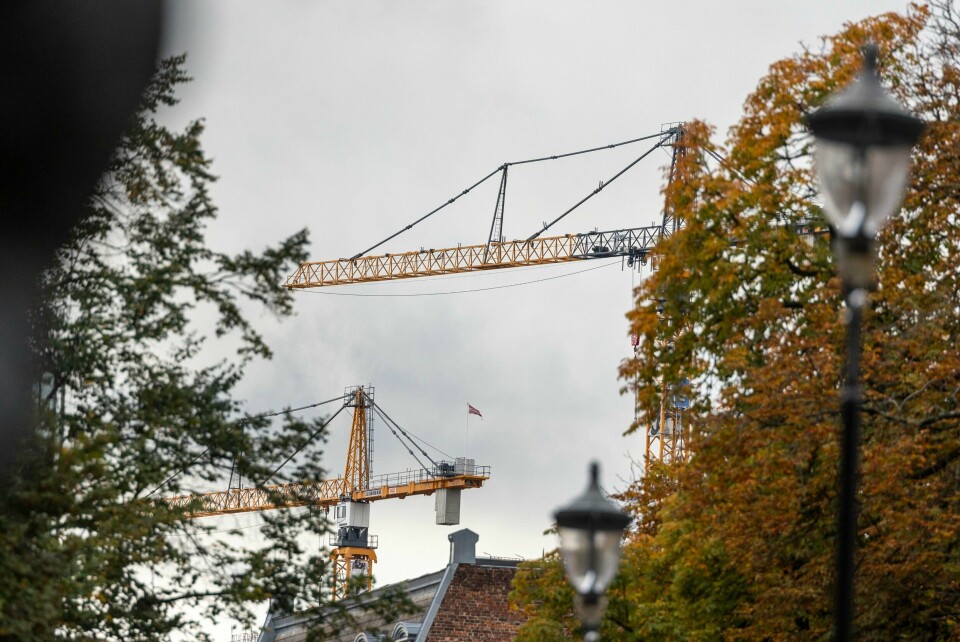Arbeidslivskriminaliteten blir grovere, og useriøse aktører finner stadig nye metoder som gjør arbeidet med å avsløre dem vanskeligere. Nå ønsker Høyre å sette inn en sanksjonspakke. Illustrasjonsbilde. Arbeidslivskriminaliteten blir grovere, og useriøse aktører finner stadig nye metoder som gjør arbeidet med å avsløre dem vanskeligere. Nå ønsker Høyre å sette inn en sanksjonspakke. Illustrasjonsbilde.