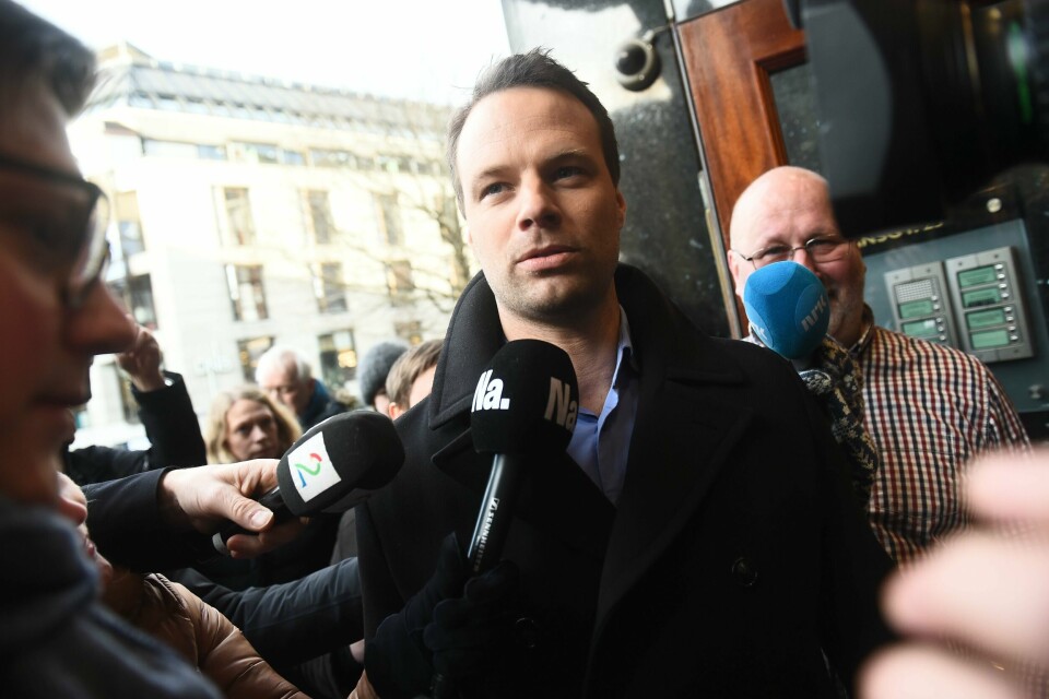 Jon Helgheim møter pressen under et tidligere landsstyremøte i Frp. Jon Helgheim