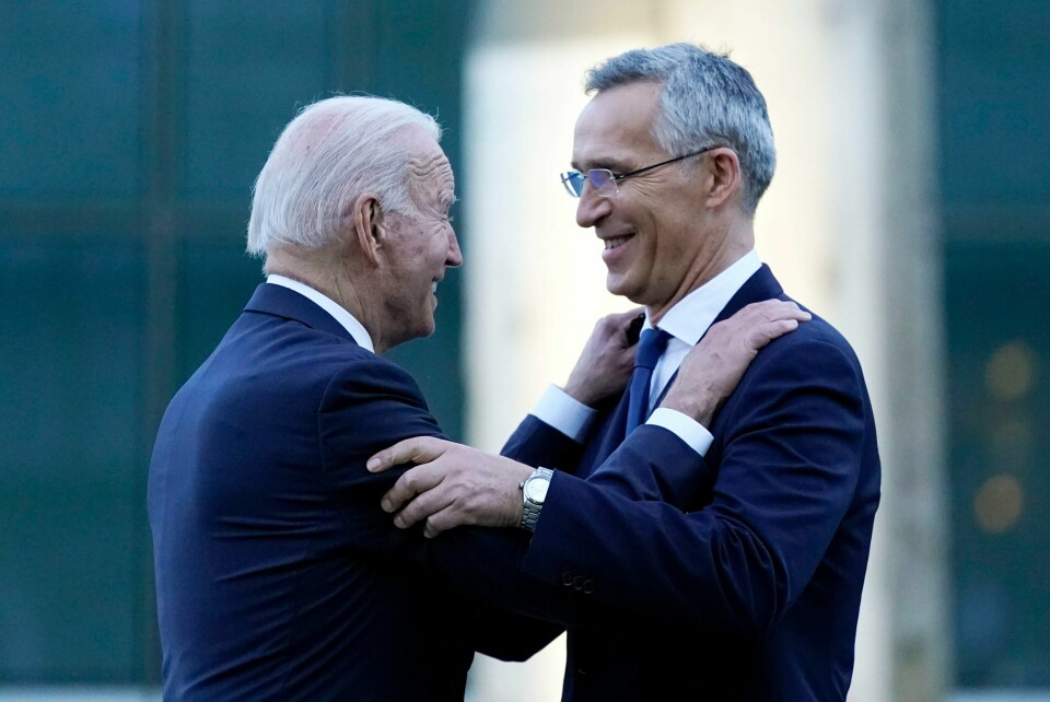 President Joe Biden og Natos generalsekretær Jens Stoltenberg har et godt forhold. Stoltenbergs oppgave i Nato er stadig å holde USA inne og Russland ute. .