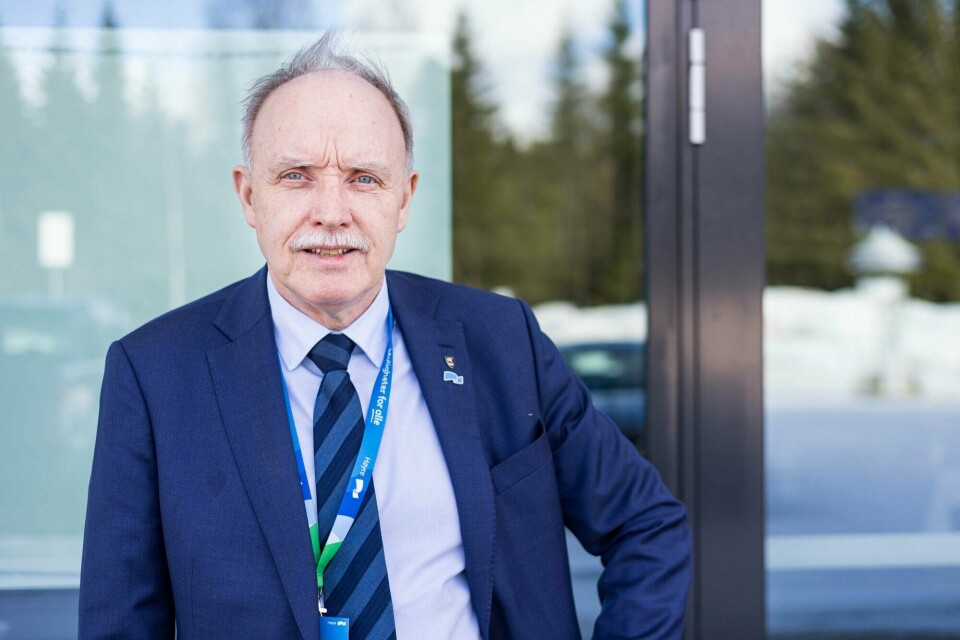 Forutsetningen for at Bø i Vesterålen skal kunne trekke til seg noen rikinger, er at ikke andre kommuner gjør det samme. Gjør andre kommuner det, ville rikingene neppe etablere seg i Bø, skriver Odd E. Rambøl. Bildet viser ordfører (H) i Bø, Sture Ivar Pedersen. Sture Ivar Pedersen, ordfører i Bø i Vesterålen