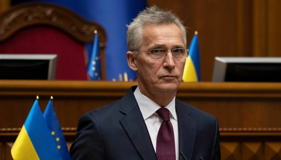 Nato-sjef Jens Stoltenberg, her fra et besøk i Ukraina 29. april. Nato-sjef Jens Stoltenberg, her fra et besøk i Ukraina 29. april.