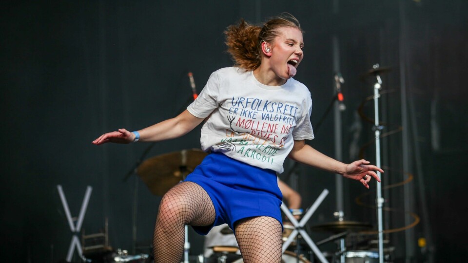 Ella Marie går solo. Her fra siste sommers konsert med ISÁK på Midgardsblot. Midgardsblot 2023.
