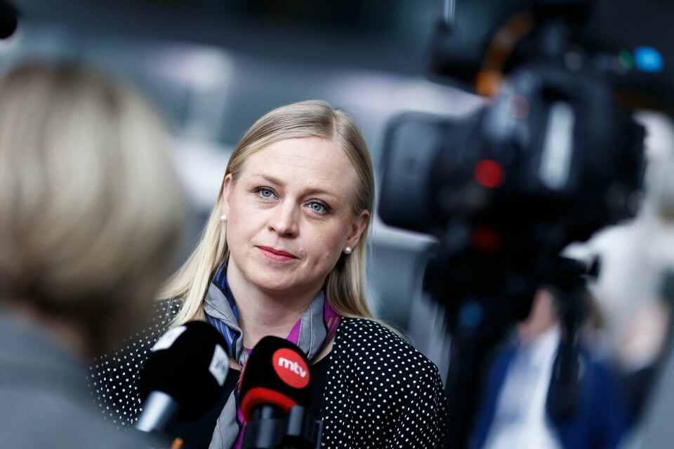 Elina Valtonen ble Finlands utenriksminister i 2023. Finnish Foreign Minister Elina Valtonen gives a statement ahead of a NATO foreign ministers' meeting at NATO headquarters in Brussel on April 3, 2024. (Photo by Kenzo TRIBOUILLARD / AFP)