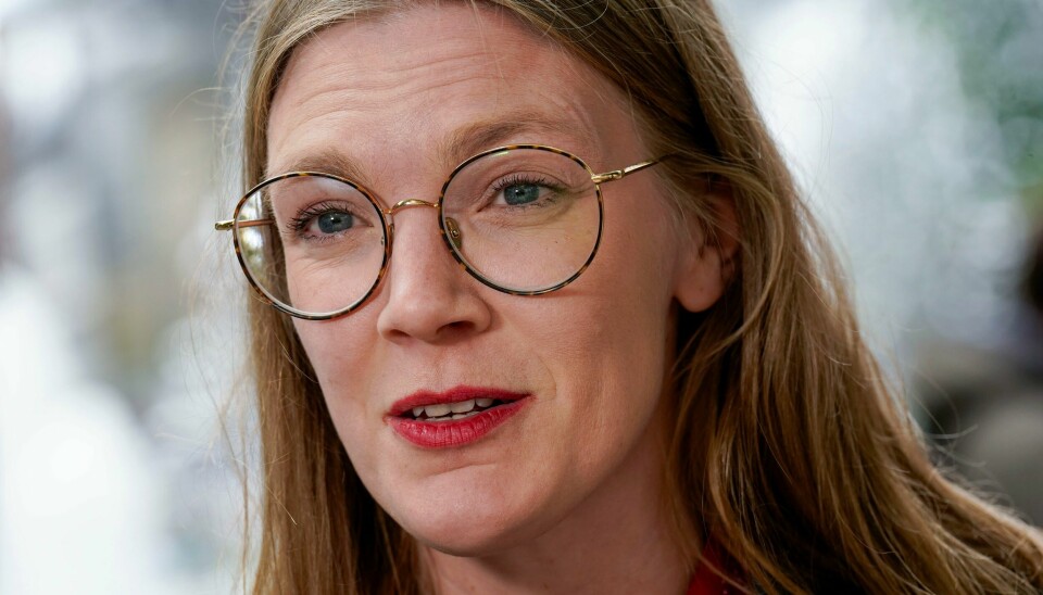 Rødts påtroppende leder Marie Sneve Martinussen har lite til overs for Frp-lederen. Rødt og partileder leder Marie Sneve Martinussen har mistet 60 medlemmer i kjølvannet av RU-bråket, men fått 28 nye.