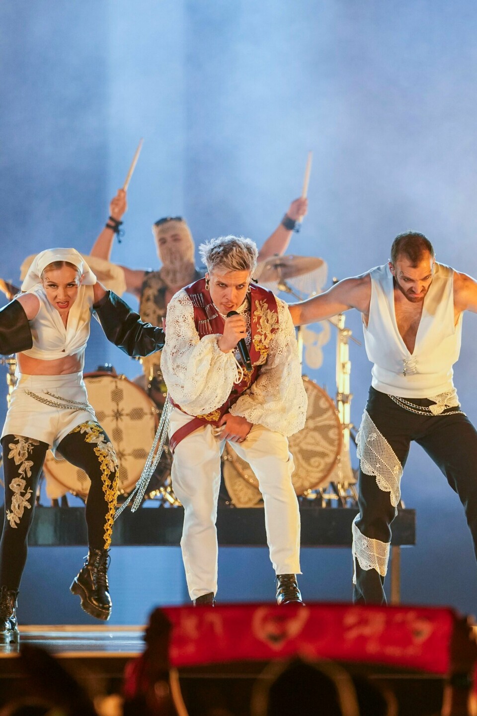 Baby Lasagna fra Kroatia med sangen «Rim Tim Tagi Dim» går videre til finalen i Eurovision. Baby Lasagna fra Kroatia med sangen «Rim Tim Tagi Dim» går videre til finalen i Eurovision. (AP Photo/Martin Meissner)