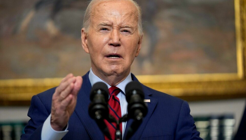 President Joe Biden ba i februar amerikansk UD om å granske om Israels bruk av amerikansk våpen er i tråd med krigens folkerett. En rapport om dette skulle etter planen oversendes Kongressen innen 8. mai, men lar vente på seg. President Joe Biden ba i februar amerikansk UD om å granske om Israels bruk av amerikansk våpen er i tråd med krigens folkerett. En rapport om dette skulle etter planen oversendes Kongressen innen 8. mai, men lar vente på seg.
