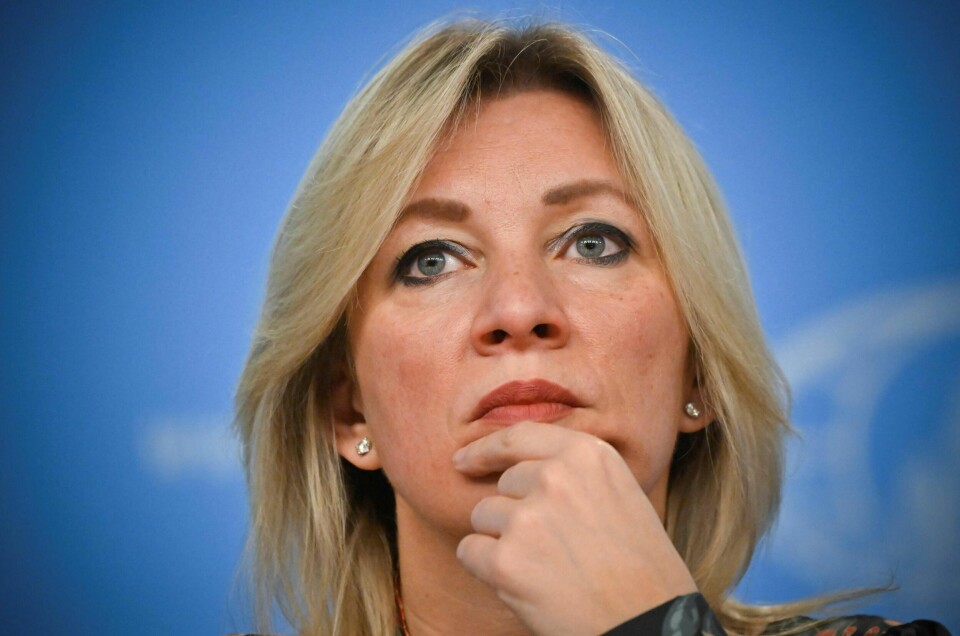 Maria Zakharova og Kreml har ikke satt pris på utspillene fra Frankrikes president Emmanuel Macron. Russia's Foreign Ministry spokeswoman Maria Zakharova attends a press conference in the Russian Foreign Ministry in Moscow on April 4, 2023. (Photo by Alexander NEMENOV / AFP)