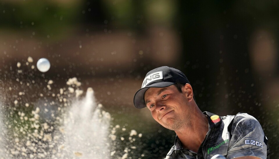 Viktor Hovland har ikke fått det helt til å svinge i sesongstarten. Viktor Hovland trekker seg fra PGA-turnering. Foto: George Walker IV / AP Photo / NTB.