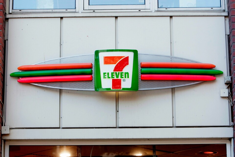 7-eleven og Narvesen skal fase ut salget av sigaretter. Kioskkjeden 7-Eleven i Norge skal også fase ut salget av sigaretter innen 2026, bekrefter Reitangruppen. Foto: Stian Lysberg Solum / NTB