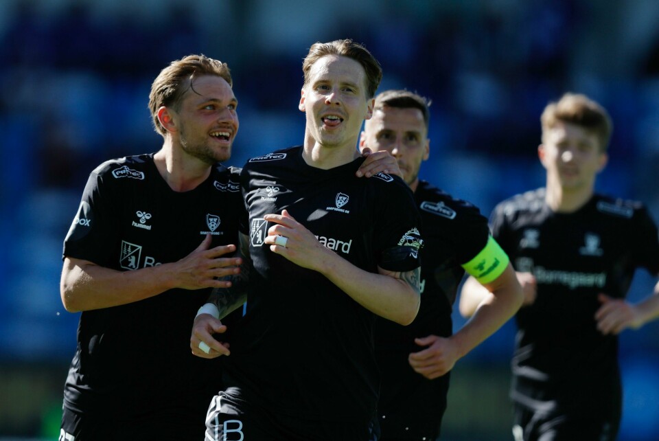 Stefan Johansen jubler sammen med Pawel Chrupalla etter 1-2-scoringen under eliteseriekampen i fotball mellom Molde og Sarpsborg 08 på Aker stadion. Stefan Johansen jubler sammen med Pawel Chrupalla etter 1-2-scoringen under eliteseriekampen i fotball mellom Molde og Sarpsborg 08 på Aker stadion. Foto: Svein Ove Ekornesvåg / NTB
