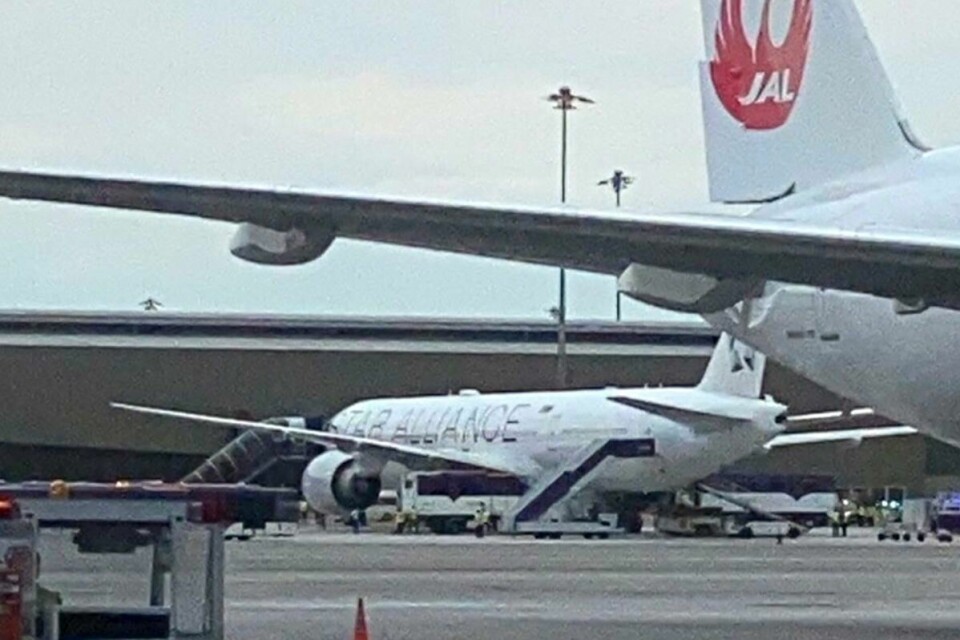 Singapore Airlines-flyet nødlandet i Bangkok tirsdag. Singapore Airlines-flyet nødlandet i Bangkok tirsdag.