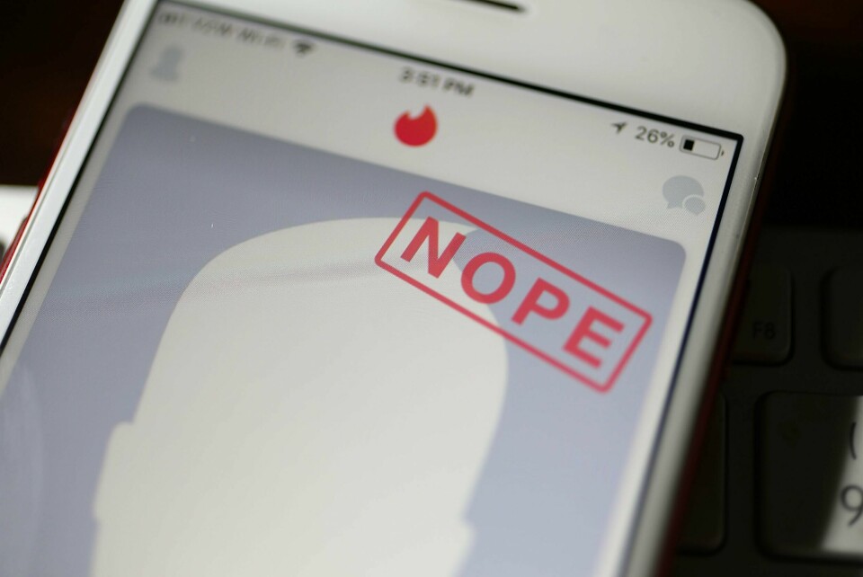 Kvelden ble avsluttet med overfall og politiutrykning. MIAMI, FL - AUGUST 14: In this photo illustration, the dating app Tinder is seen on the screen of an iPhone on August 14, 2018 in Miami, Florida. The co-founders of Tinder and eight other former and current executives of the dating app are suing the service's current owners for at least $2 billion. (Photo illustration by Joe Raedle/Getty Images)== FOR NEWSPAPERS, INTERNET, TELCOS & TELEVISION USE ONLY ==