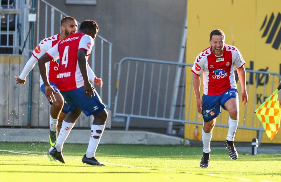 KFUM Oslos Johannes Nunez (t.h.) jubler etter scoring i Bodø. I ettermiddag spiller de på Ekeberg. KFUM Oslos Johannes Nunez feirer sin 2-1-scoring mot Bodø/Glimt, Hjemmelaget slo tilbake og utlignet da det endte uavgjort på Aspmyra.