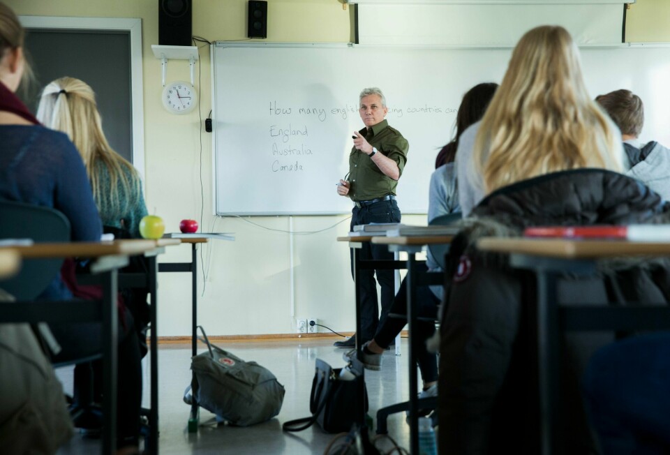 Menn utgjør bare 25 prosent av de ansatte i grunnskolen. Illustrasjosnfoto. Nye tall viser at fraværet i skolen øker. Utdanningsdirektoratet utreder nå tiltak for å ta tak i utviklingen. Foto: Berit Roald / NTB