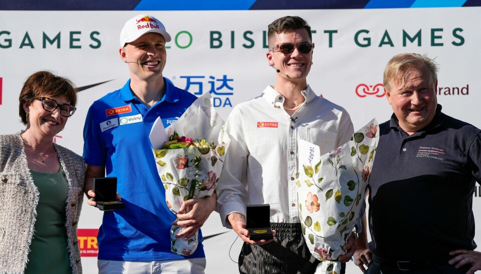 Karsten Warholm og Jakob Ingebrigtsen ble onsdag tildelt Hans Bergs bragdpris etter den internasjonale pressekonferansen og jordbærpartyet dagen før Bislett Games. Karsten Warholm og Jakob Ingebrigtsen ble onsdag tildelt Hans Bergs bragdpris etter den internasjonale pressekonferansen og jordbærpartyet dagen før Bislett Games. Foto: Beate Oma Dahle / NTB
