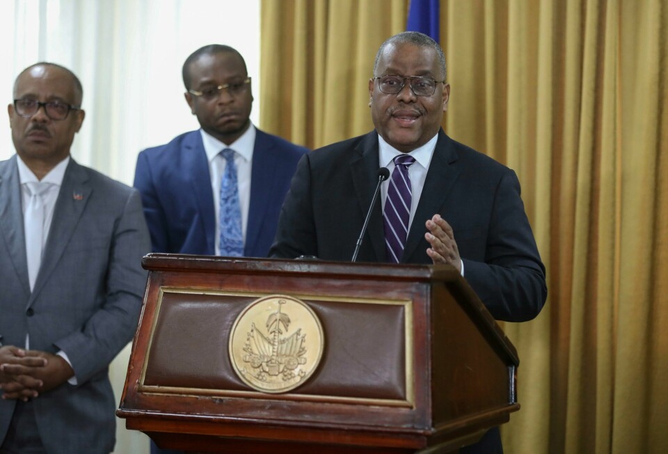 Den midlertidige statsministeren Garry Conille er innlagt på sykehus. Garry Conille har overtatt som midlertidig statsminister i voldsherjede Haiti. Foto: AP / NTB