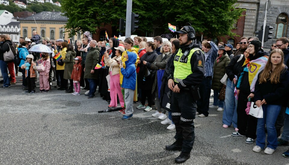 Politiet var synlig til stede under Pride-paraden i Bergen sentrum lørdag. Politiet var synlig til stede under Pride-paraden i Bergen sentrum lørdag.Foto: Paul S. Amundsen / NTB