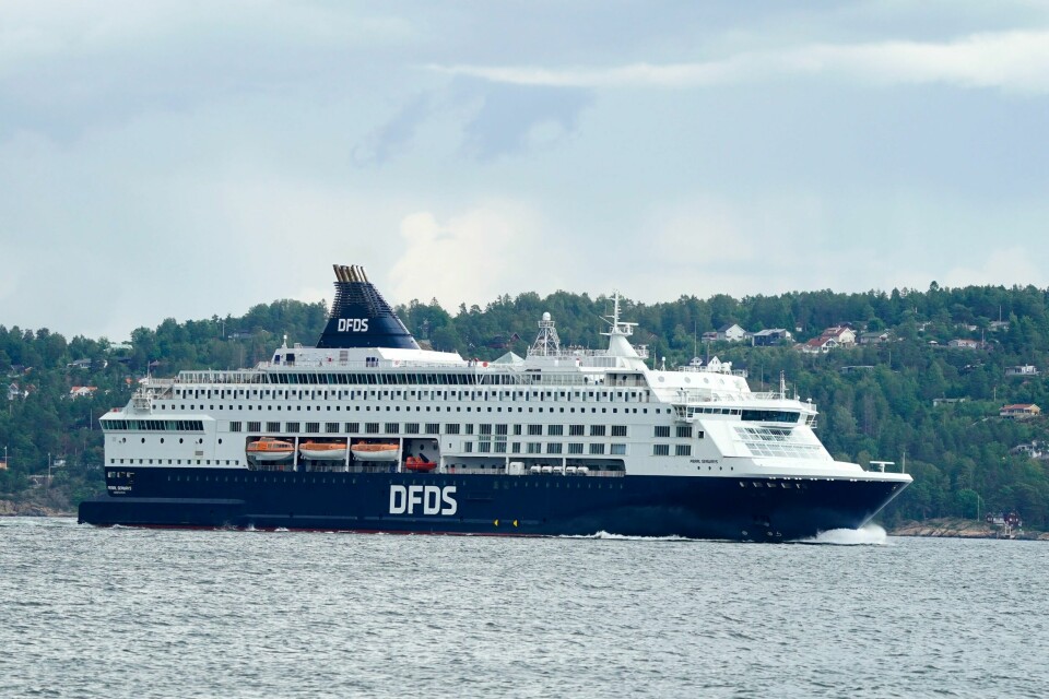 DFDSs skip fra København fredag måtte snu etter å ha kollidert med kaia. Her fra en tidligere anledning i Oslofjorden. DFDSs skip fra København fredag måtte snu etter å ha kollidert med kaia. Her fra en tidligere anledning i Oslofjorden. Foto: Terje Pedersen / NTB