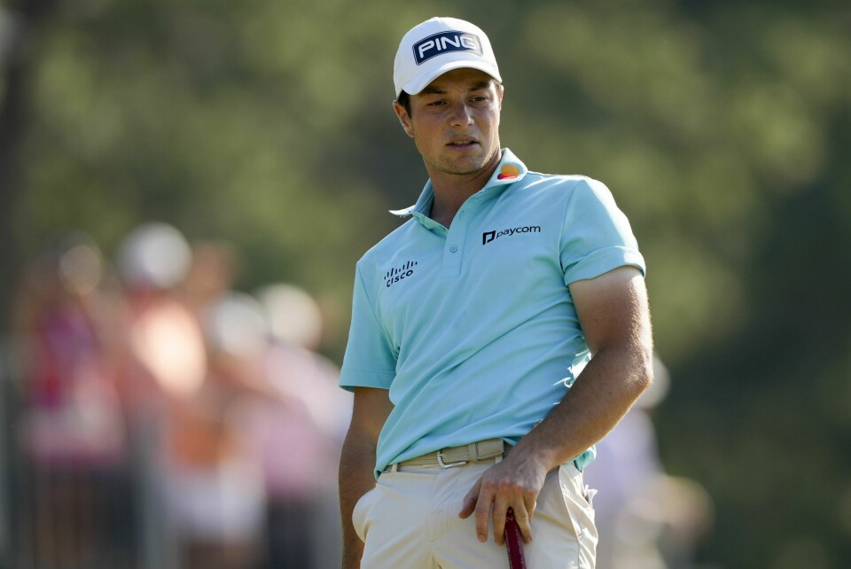 Viktor Hovland sliter på Pinehurst-banen i US Open. Viktor Hovland sliter på Pinehurst-banen i US Open. Foto: Matt York / AP / NTB