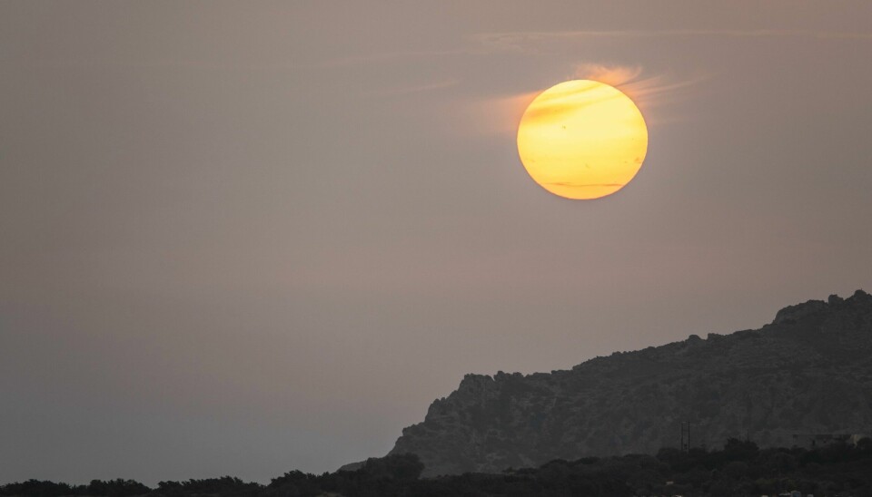 Det har vært skyhøye temperaturer i Hellas den siste tiden, og flere turister har blitt funnet døde, trolig av heteslag. Nå er det ventet lignende temperaturer i Italia. Det har vært skyhøye temperaturer i Hellas den siste tiden, og flere turister har blitt funnet døde, trolig av heteslag. Nå er det ventet lignende temperaturer i Italia. Foto: Halvard Alvik / NTB