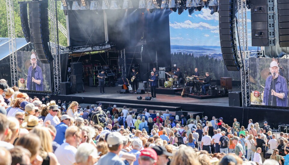 700 helsebyråkrater kunne nyte sommersol og Bjørn Eidsvåg på musikkfestivalen OverOslo. Frp-politiker Bård Hoksrud mener dette var umusikalsk bruk av penger. 700 helsebyråkrater kunne nyte sommersol og Bjørn Eidsvåg på musikkfestivalen OverOslo. Frp-politiker Bård Hoksrud mener dette var umusikalsk bruk av penger. Foto: Geir Olsen / NTB