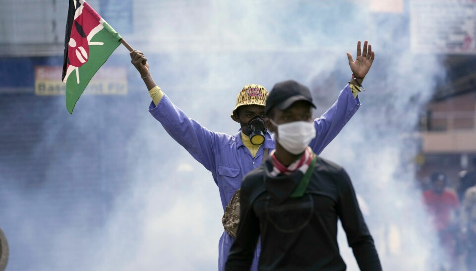 Hundrevis av demonstranter demonstrerer i Nairobi tirsdag. Hundrevis av demonstranter demonstrerer i Nairobi tirsdag. Foto: Brian Inganga / AP / NTB